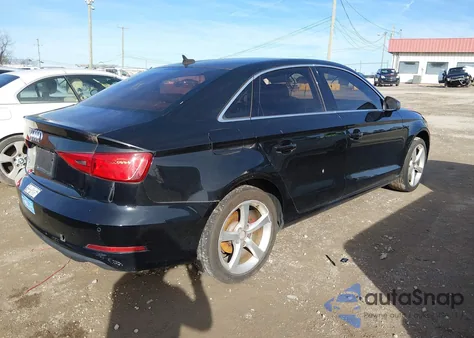 2015 Audi A3 1.8T Premium z USA, uszkodzony, nr VIN WAUACGFF9F1083444